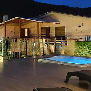 Mossa Dei Barbari Hotel