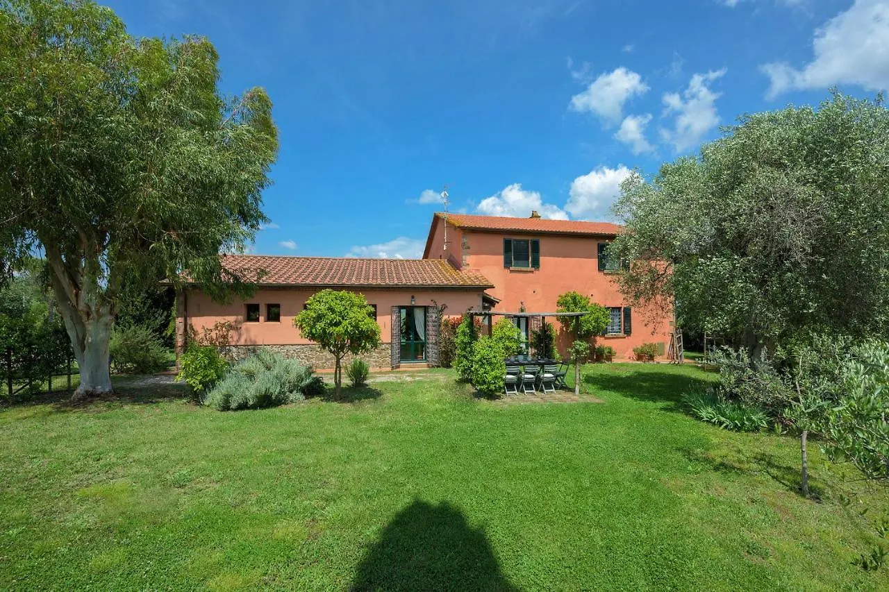 Agriturismo Zuccherini Buriano  0*, Buriano (Grosseto)